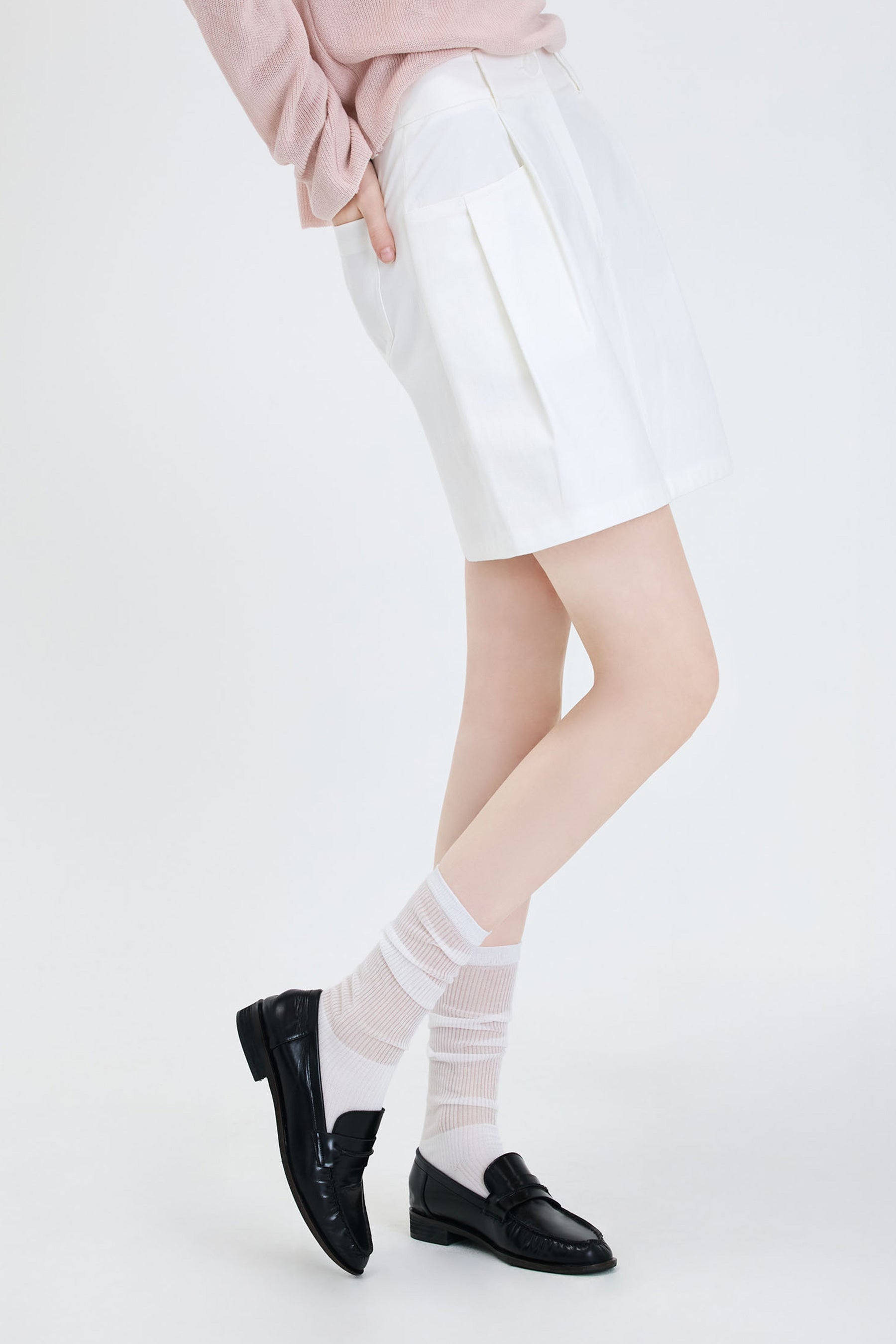 #color_ivory