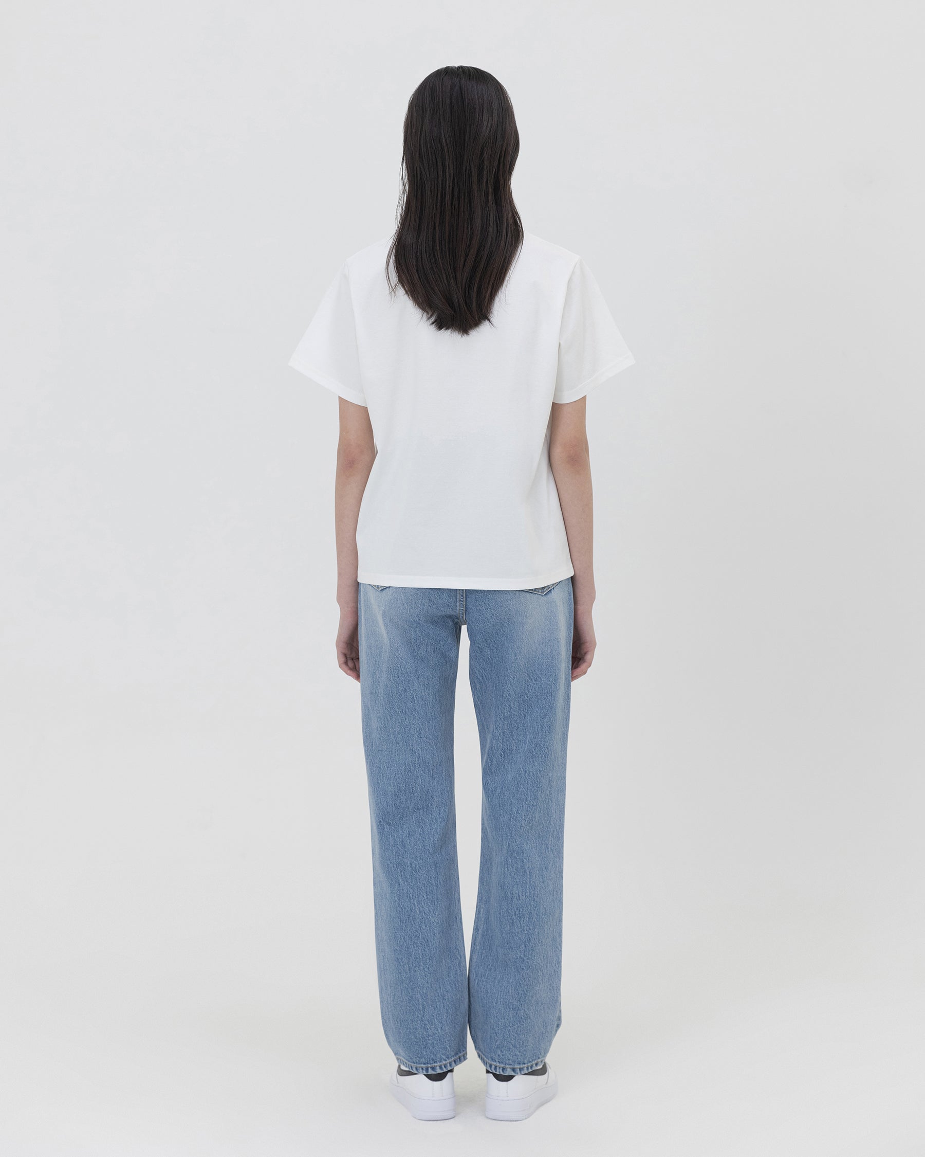 #color_off-white
