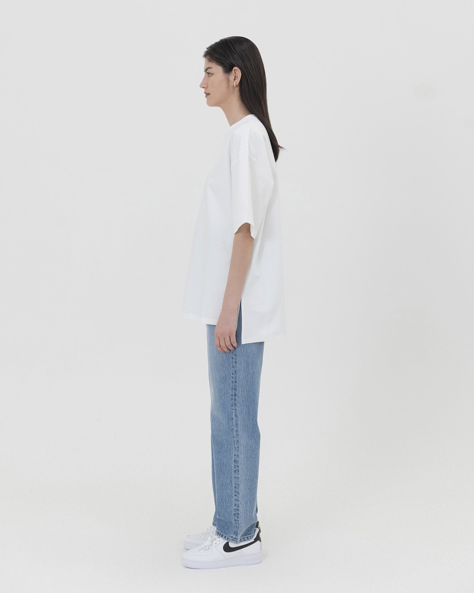 #color_off-white