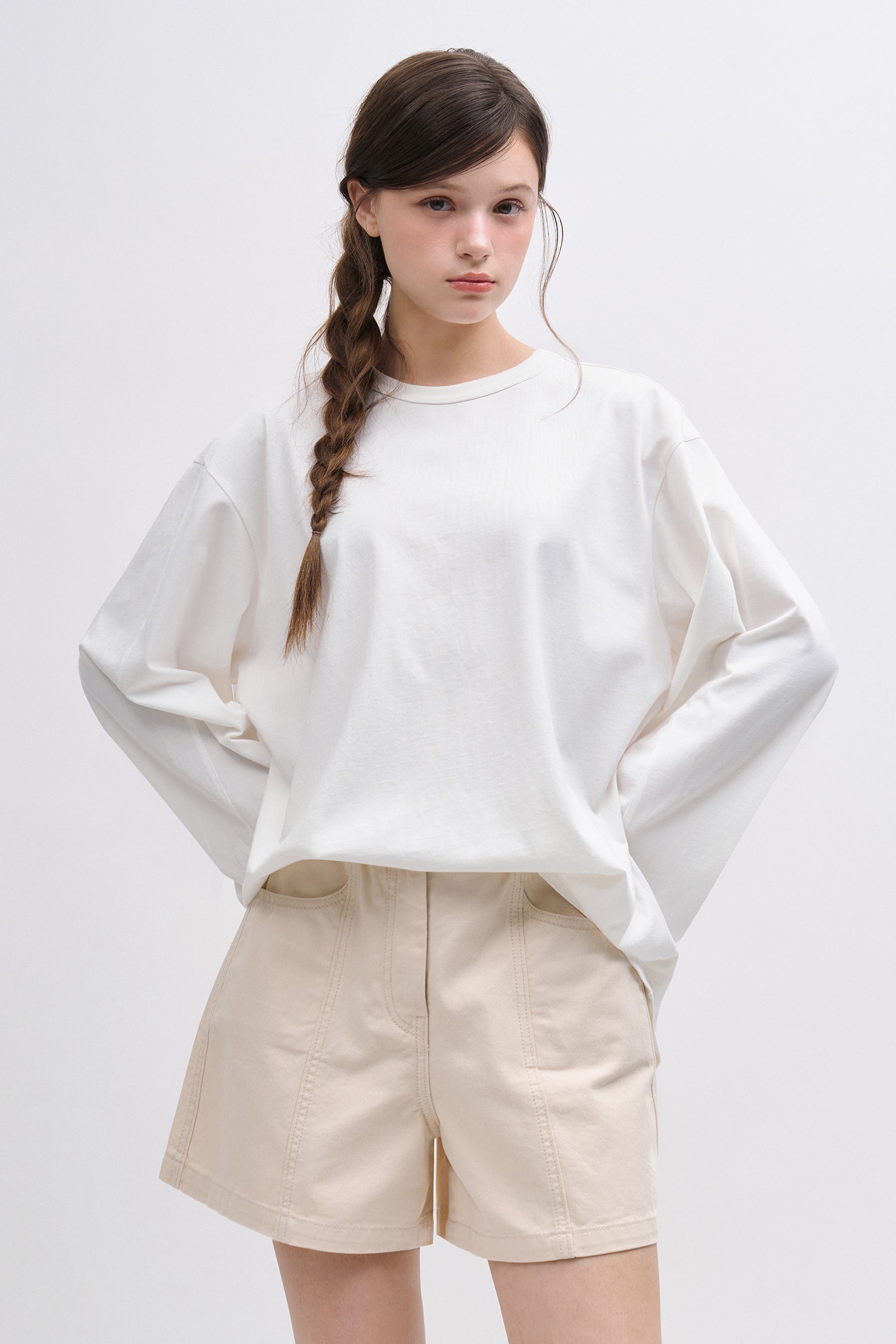 #color_ivory