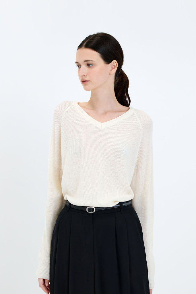 #color_ivory