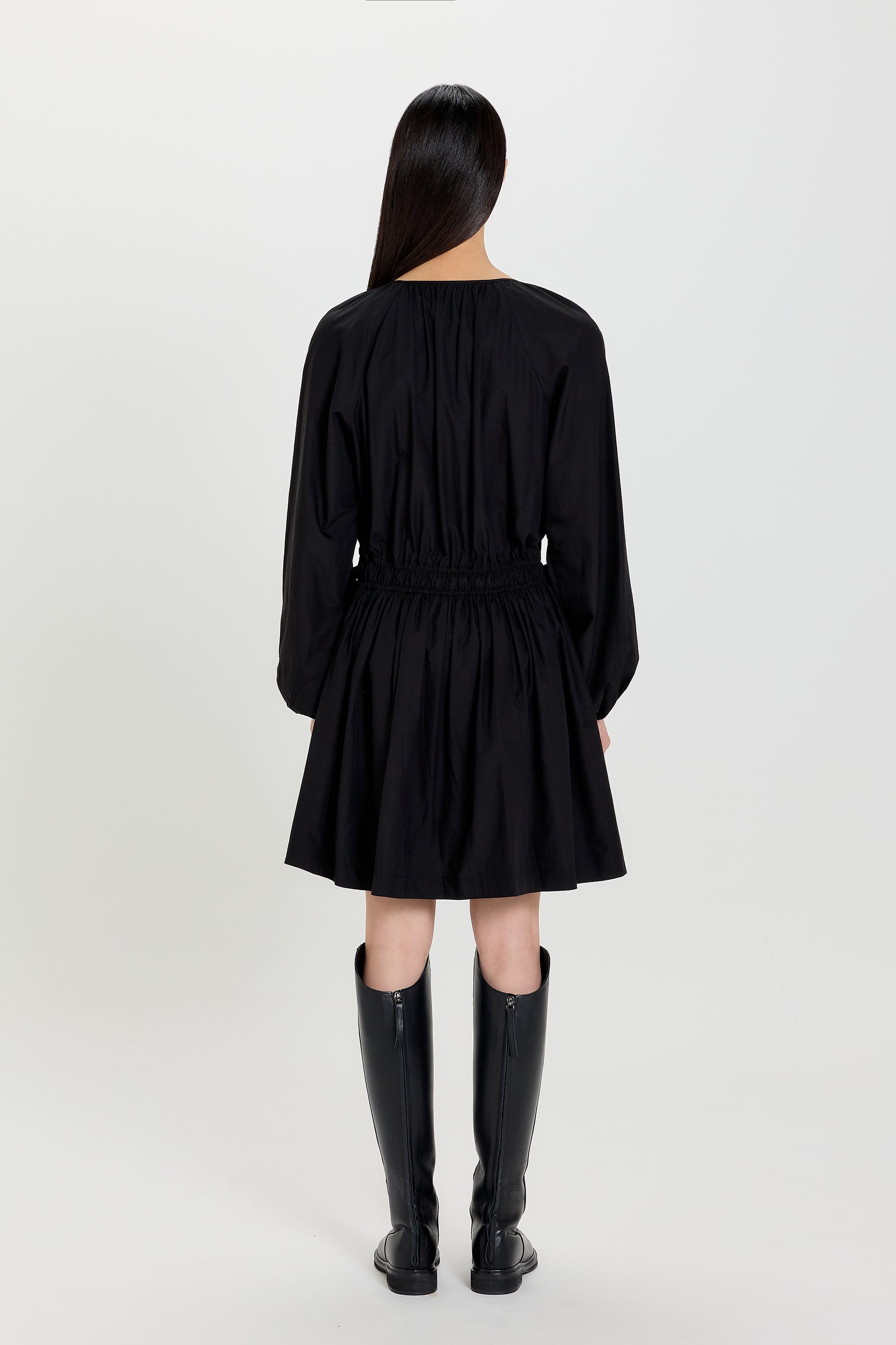 #color_black