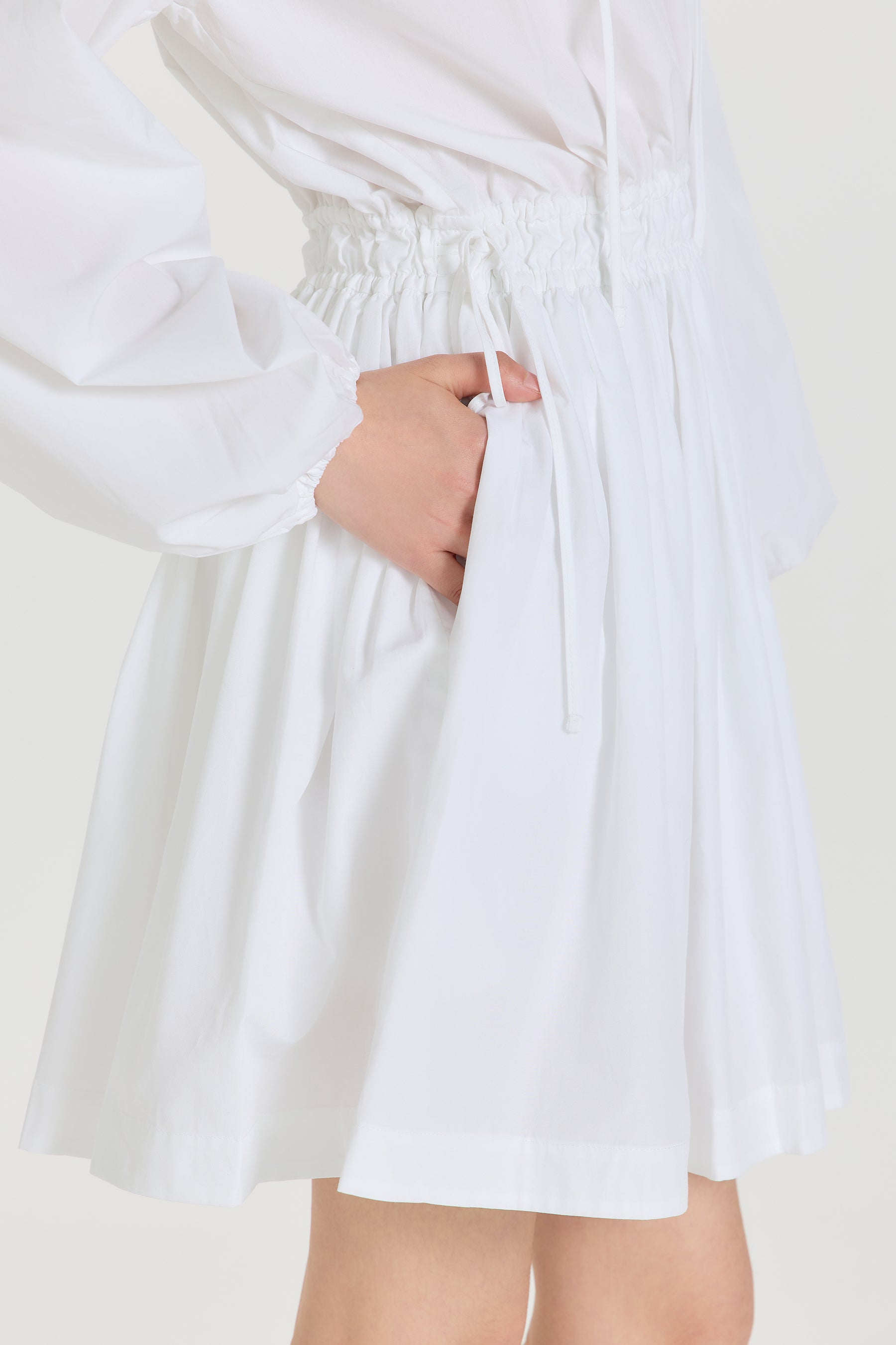 #color_white