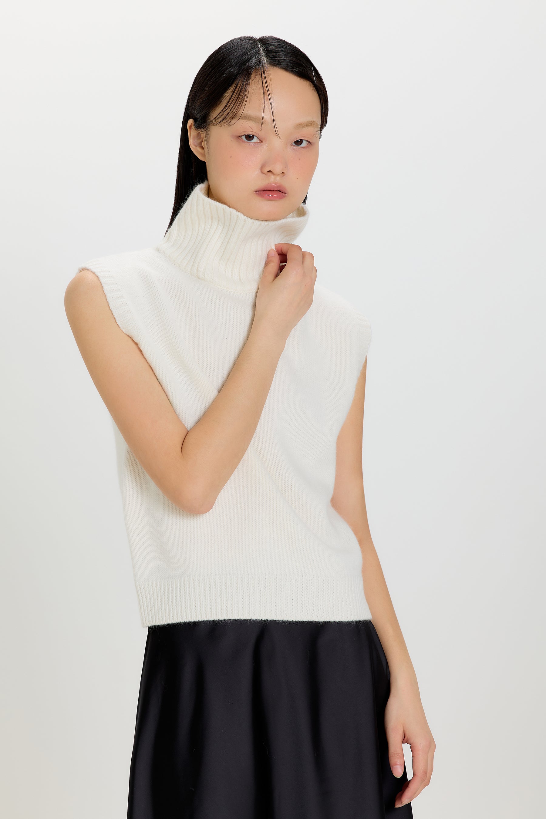 #color_ivory