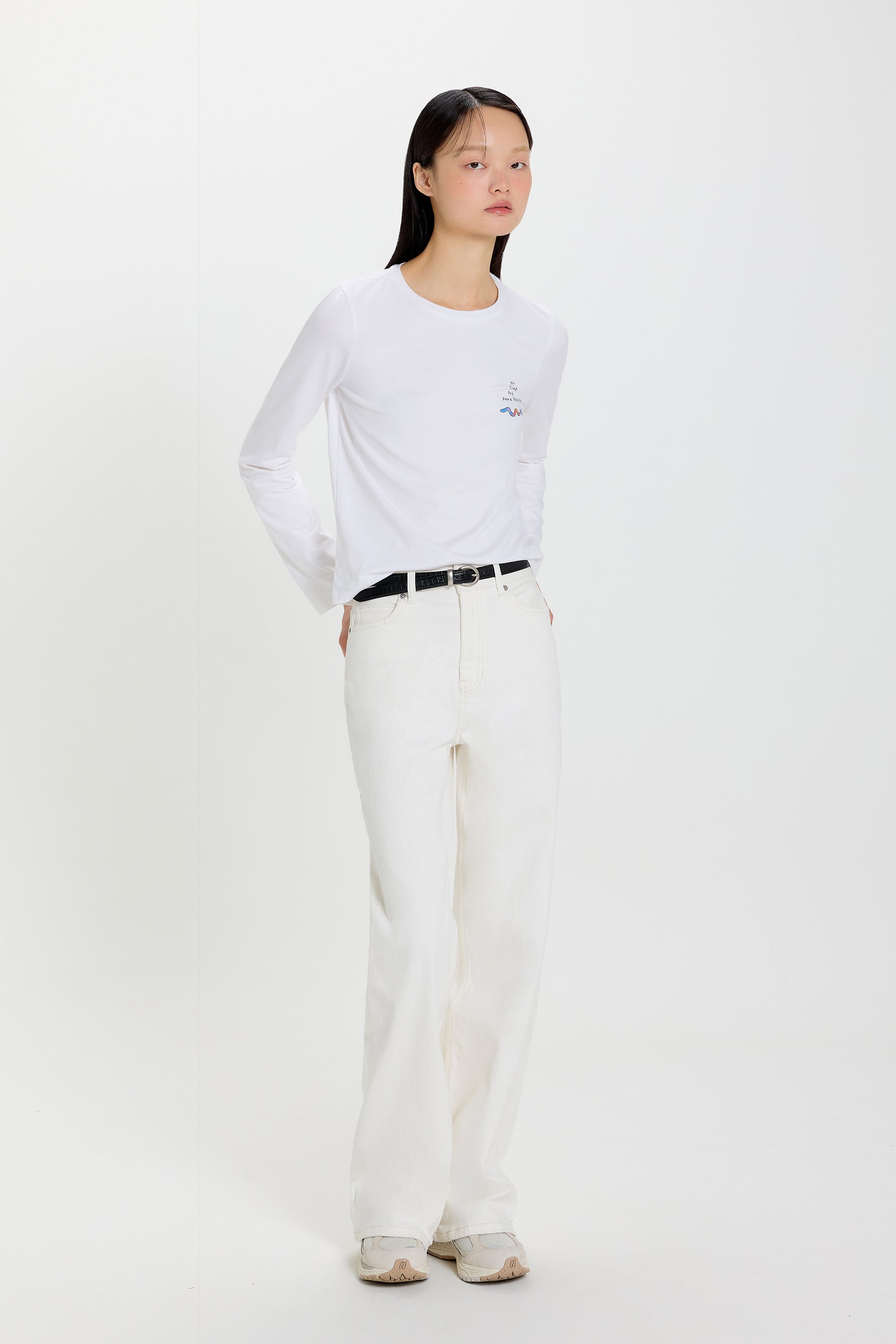 #color_white