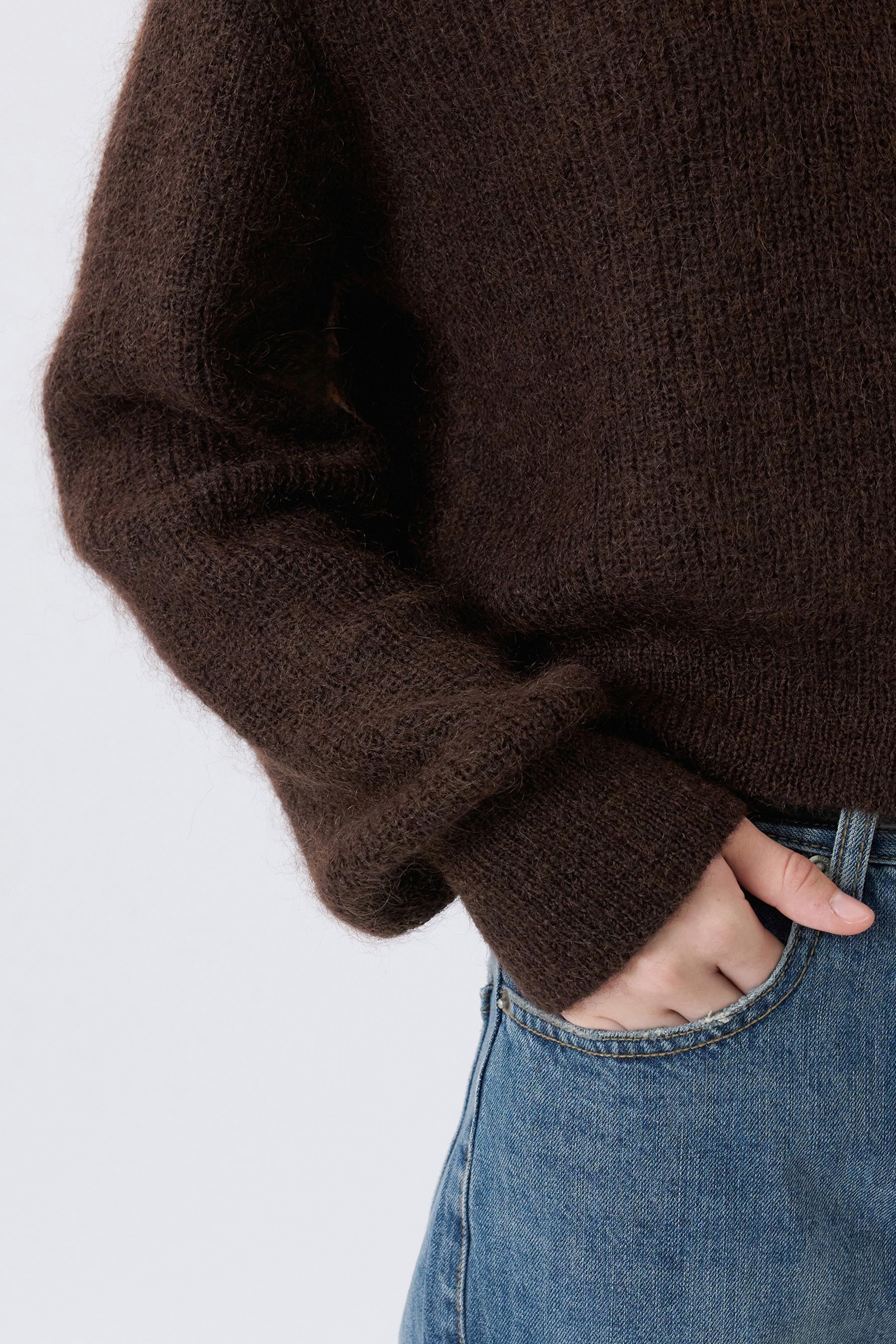 #color_deep-brown