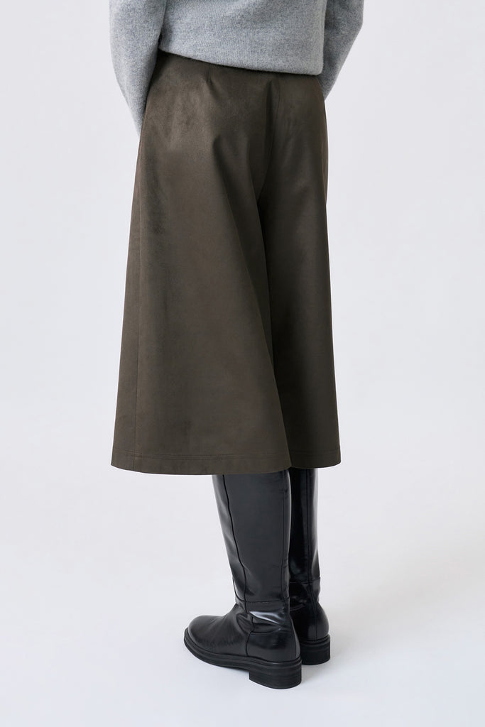 #color_khaki-brown