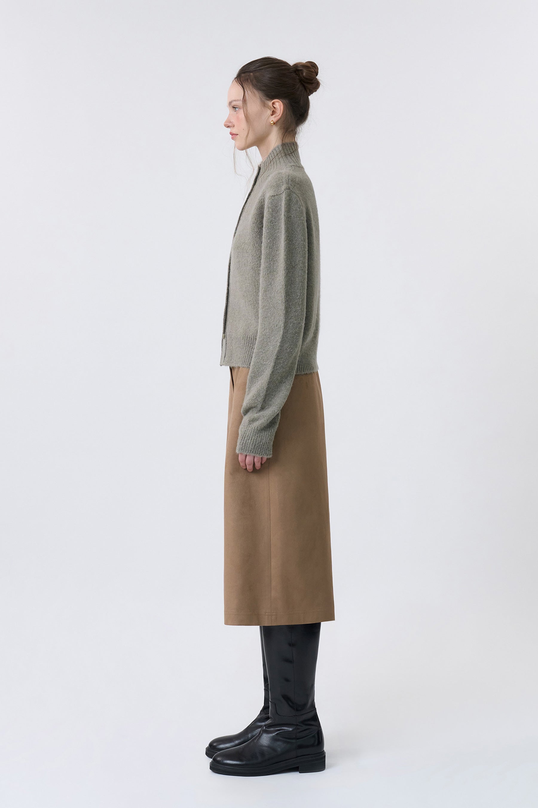 #color_light-khaki