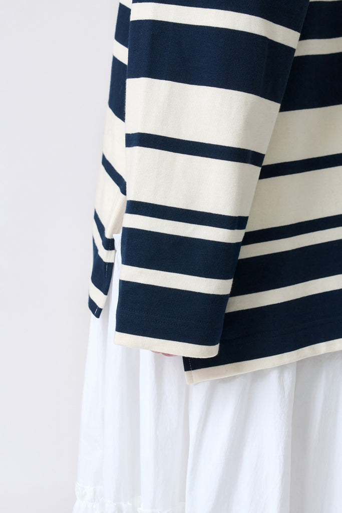 #color_navy